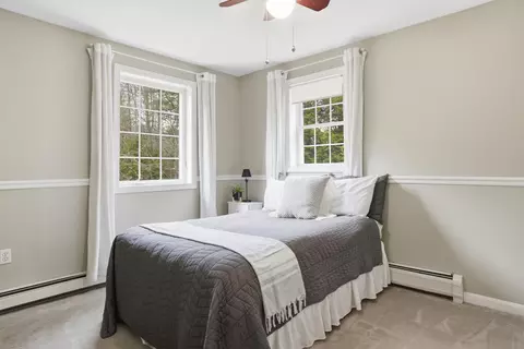 Bedroom - 89 Everett Dam Rd, Dunbarton, NH 03046 photo 3 of 7