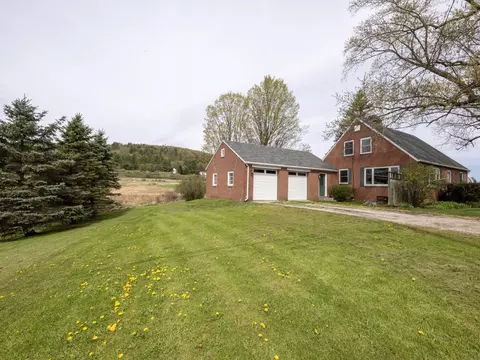 Exterior - 5506 St George Rd, Williston, VT 05495 photo 3 of 23