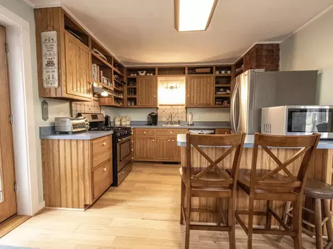 Kitchen - 5506 St George Rd, Williston, VT 05495 photo 3 of 3