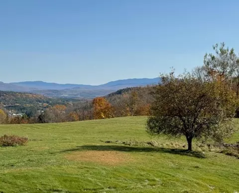 Exterior - 352 Maple Hill Rd, Newbury, VT 05051 photo 5 of 27