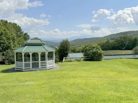 Exterior - 352 Maple Hill Rd, Newbury, VT 05051 photo 8 of 27