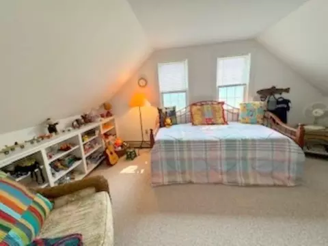 Bedroom - 352 Maple Hill Rd, Newbury, VT 05051 photo 4 of 4