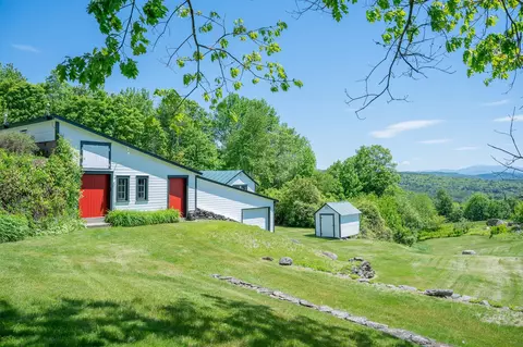 Exterior - 352 Maple Hill Rd, Newbury, VT 05051 photo 5 of 15