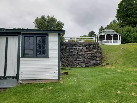 Exterior - 352 Maple Hill Rd, Newbury, VT 05051 photo 15 of 27
