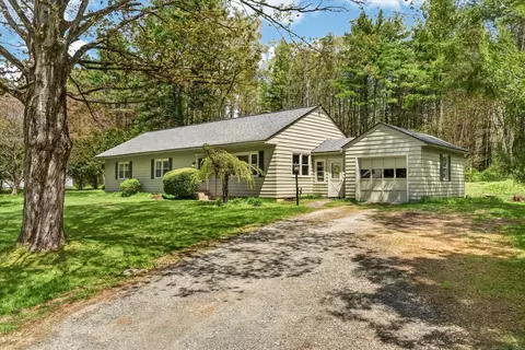 274 N Grove St, Rutland, VT 05701