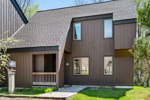 4649 Battleground Rd #50, Fayston, VT 05673