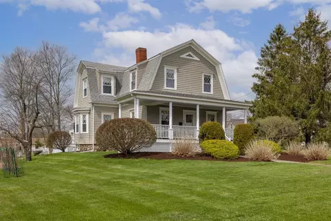 46 Mill Rd, Hampton, NH 03842