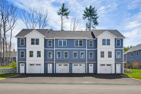 9 Wentworth Ln # B, Barrington, NH 03825