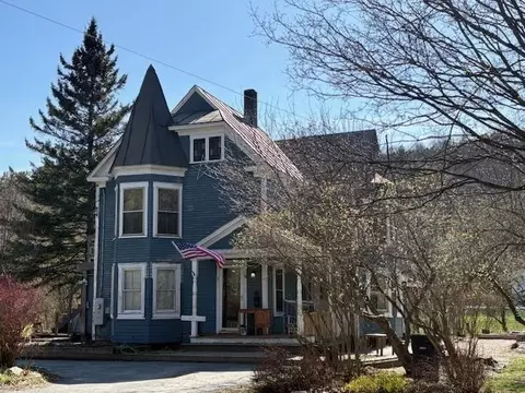 11 Maple St, Woodstock, VT 05091
