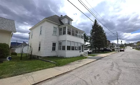 866 5th Ave, Berlin, NH 03570