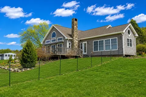 61 Sweeney Farm North Rd, Georgia, VT 05478