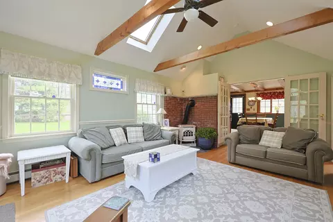 Living - 95 Kingston Rd, Exeter, NH 03833 photo 1 of 5