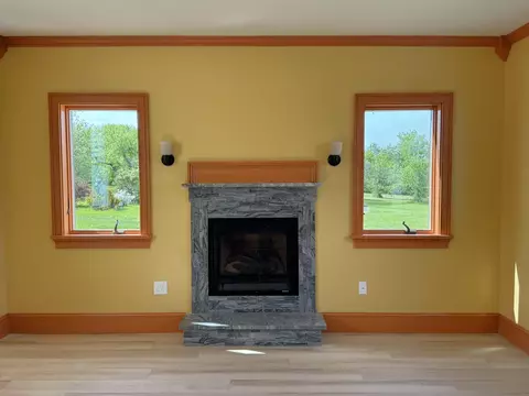 Living - 194 S Bingham St, Cornwall, VT 05753 photo 3 of 6