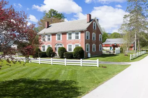 1677 Barnumville Rd, Manchester, VT 05255