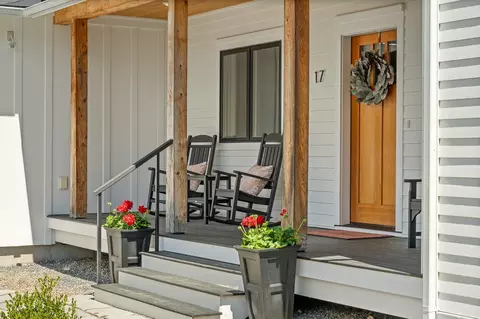 Exterior - 17 Winding Brook Rd, Jericho, VT 05465 photo 5 of 5