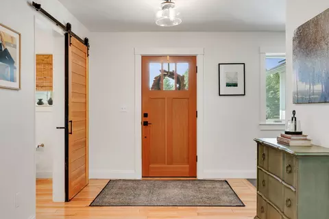Entry Way - 17 Winding Brook Rd, Jericho, VT 05465 photo 1 of 10