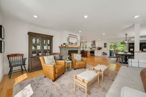 Living - 17 Winding Brook Rd, Jericho, VT 05465 photo 2 of 4