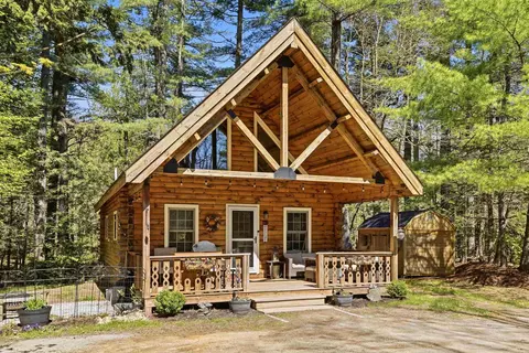 15 Sargent Dr #93, Raymond, NH 03077