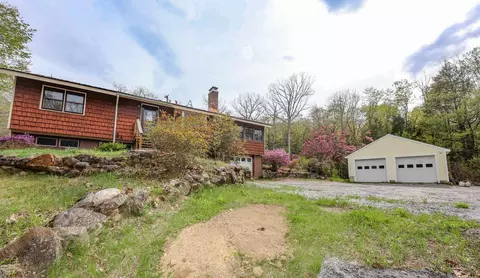 Exterior - 110 Everett Dam Rd, Dunbarton, NH 03046 photo 3 of 16
