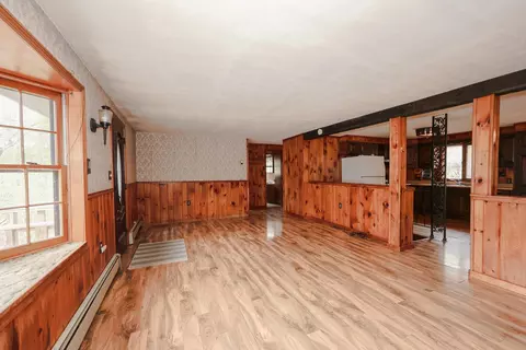 Living - 110 Everett Dam Rd, Dunbarton, NH 03046 photo 5 of 7