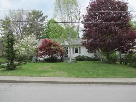 28 Wilsons Woods Rd, Brattleboro, VT 05301