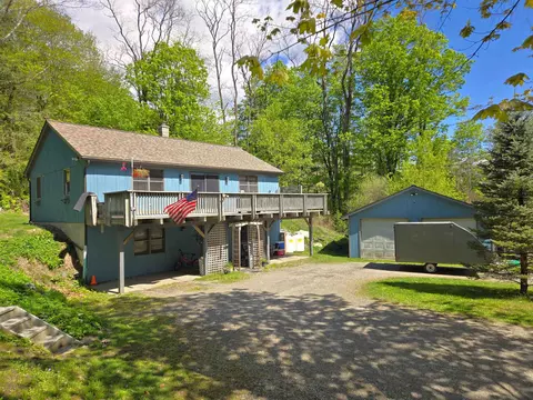 255 Guilford St, Brattleboro, VT 05301