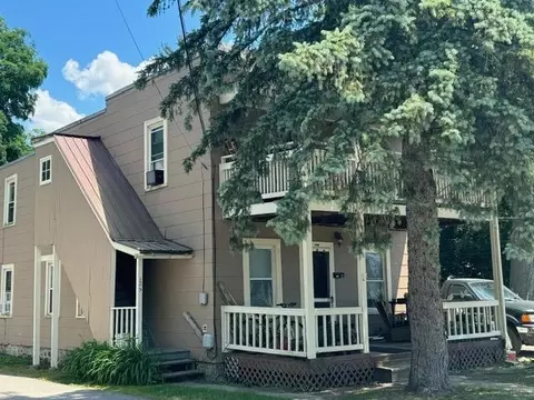 123 Bradford St, Bennington, VT 05201