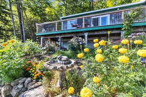 65 Nelson Rd, Harrisville, NH 03450