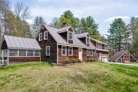 2605 Cox District Rd, Woodstock, VT 05091