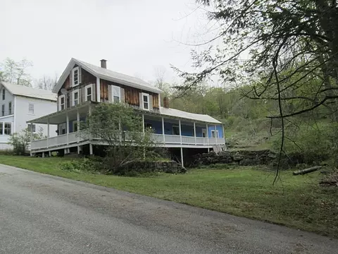 176 Glen Ave, Readsboro, VT 05350