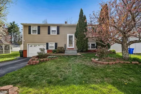 205 Brent St, Manchester, NH 03103