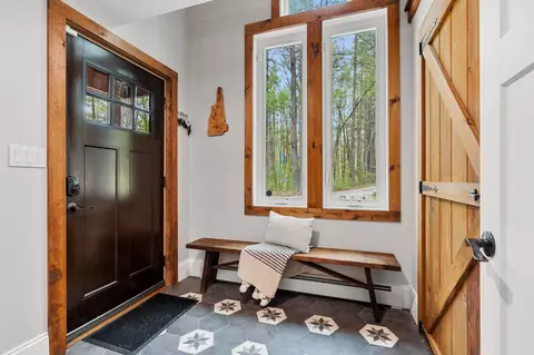 Entry Way - 32 Morrison Rd, Windham, NH 03087 photo 1 of 6