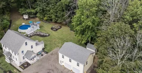 105 Brentwood Rd, Exeter, NH 03833