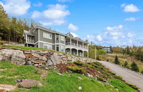 194 Chestnut Dr, Gilford, NH 03249