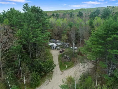 37 Piggott Rd, Milton, NH 03851