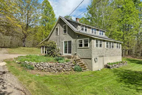 546 White Oaks Rd, Laconia, NH 03246