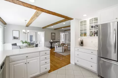 Kitchen - 3 Indian Trl, Exeter, NH 03833 photo 6 of 6