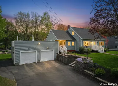9 Springview Ter, Plaistow, NH 03865