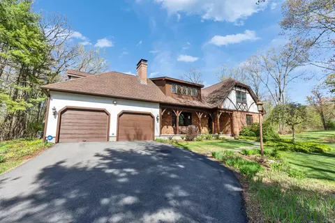 Exterior - 6 Nancy Ln, Hooksett, NH 03106 photo 7 of 21