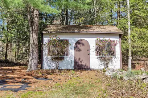 Exterior - 6 Nancy Ln, Hooksett, NH 03106 photo 19 of 21
