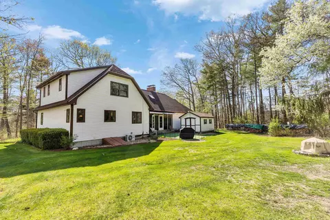 Exterior - 6 Nancy Ln, Hooksett, NH 03106 photo 16 of 21