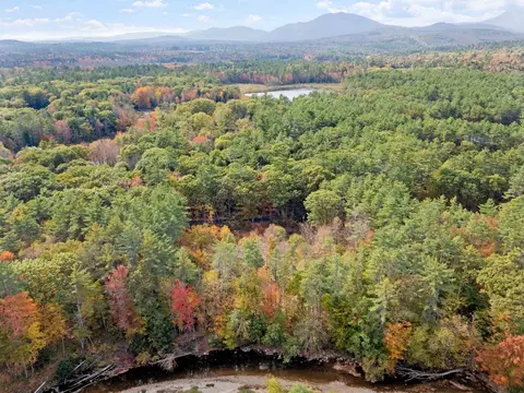 41 Foss Flats Rd, Sandwich, NH 03259
