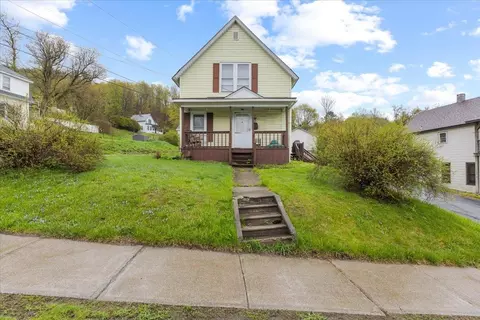 71 Beckley St, Barre, VT 05641