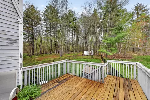 Exterior - 172 Warner Hill Rd, Derry, NH 03038 photo 2 of 11