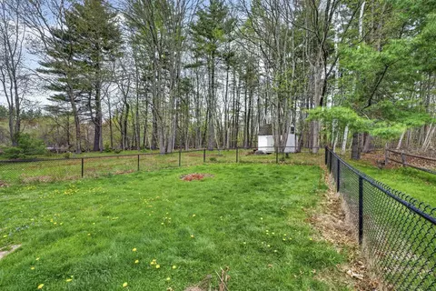 Exterior - 172 Warner Hill Rd, Derry, NH 03038 photo 7 of 11