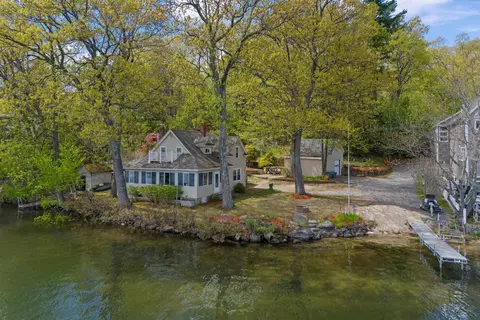 16 Gardner Rd, Windham, NH 03087