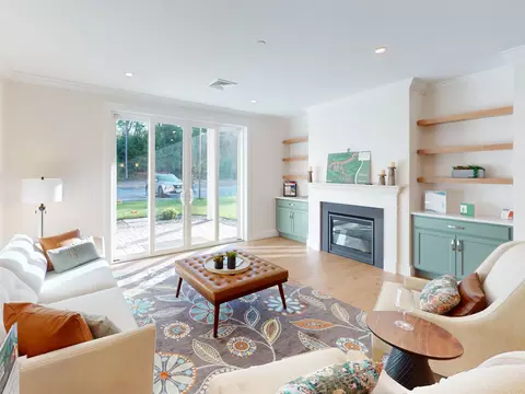 Living - 1 Longview Dr #103, Atkinson, NH 03811 photo 2 of 4
