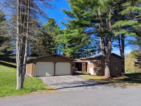 88 Alpine Dr, Northfield, VT 05663