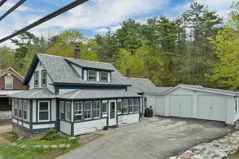 133 Center St, Wolfeboro, NH 03894