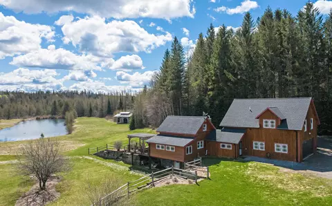 63 Stevens Hl E, Walden, VT 05873
